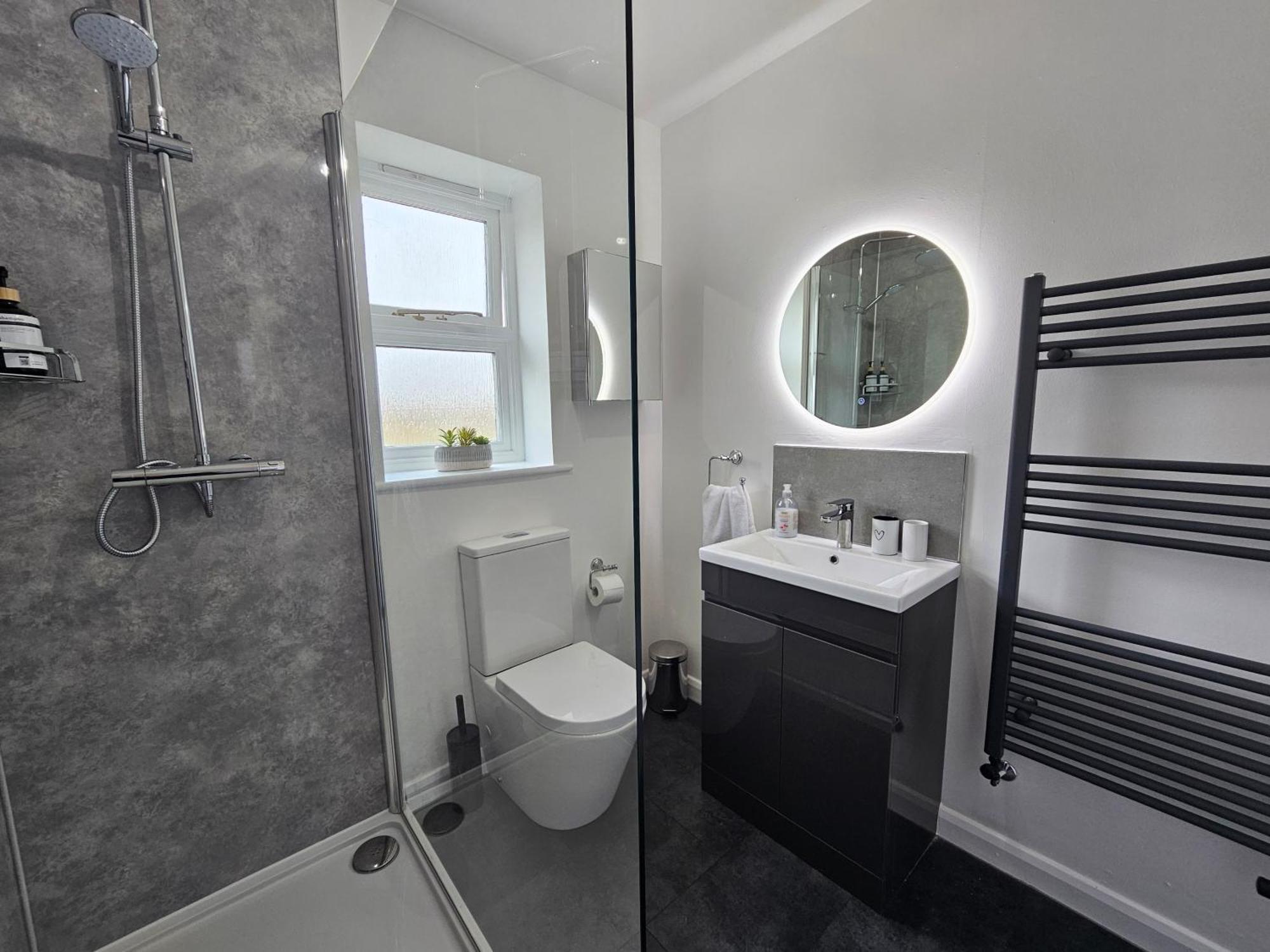 Pass The Keys Town Location For Shrewsbury With 3 Bedrooms Bagian luar foto